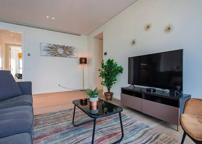 Prata Riverside Xiv By Innkeeper *