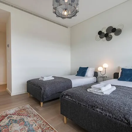 Prata Riverside Xiv By Innkeeper Apartment