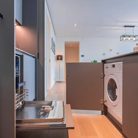 Prata Riverside Xiv By Innkeeper Apartment